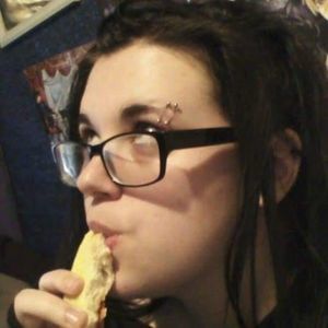 Meet your Posher, Jade